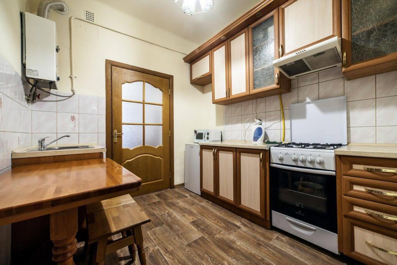 Apartments On Staroyevreiska Street إلفيف المظهر الخارجي الصورة
